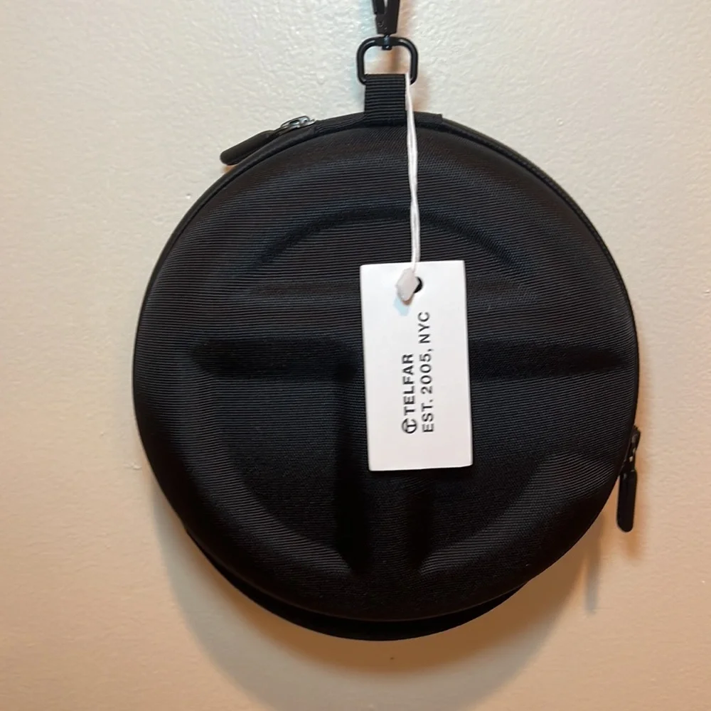 TELFAR Medium Circle Bag - Black - Picture 3 of 6